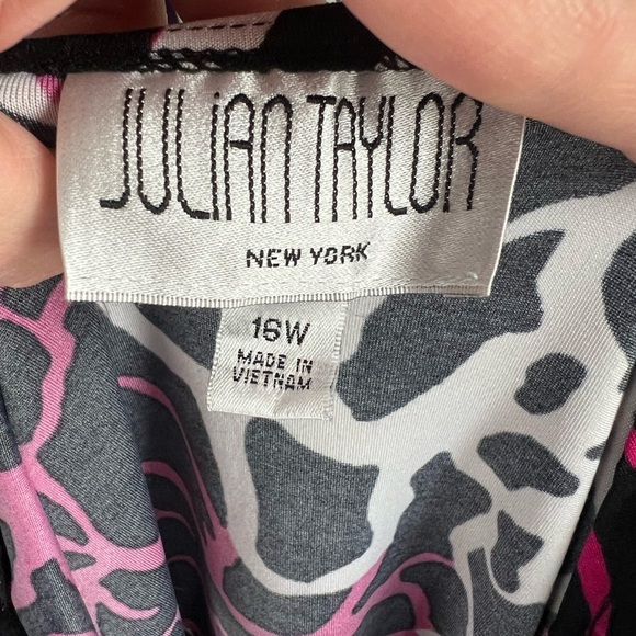 Julian Taylor Sleeveless Black and Pink Dress - Picture 6 of 6